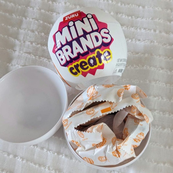 ZURU Mini Brands Create MasterChef Stuffed Pork Loin & Roasted Potatoes - Picture 3 of 5